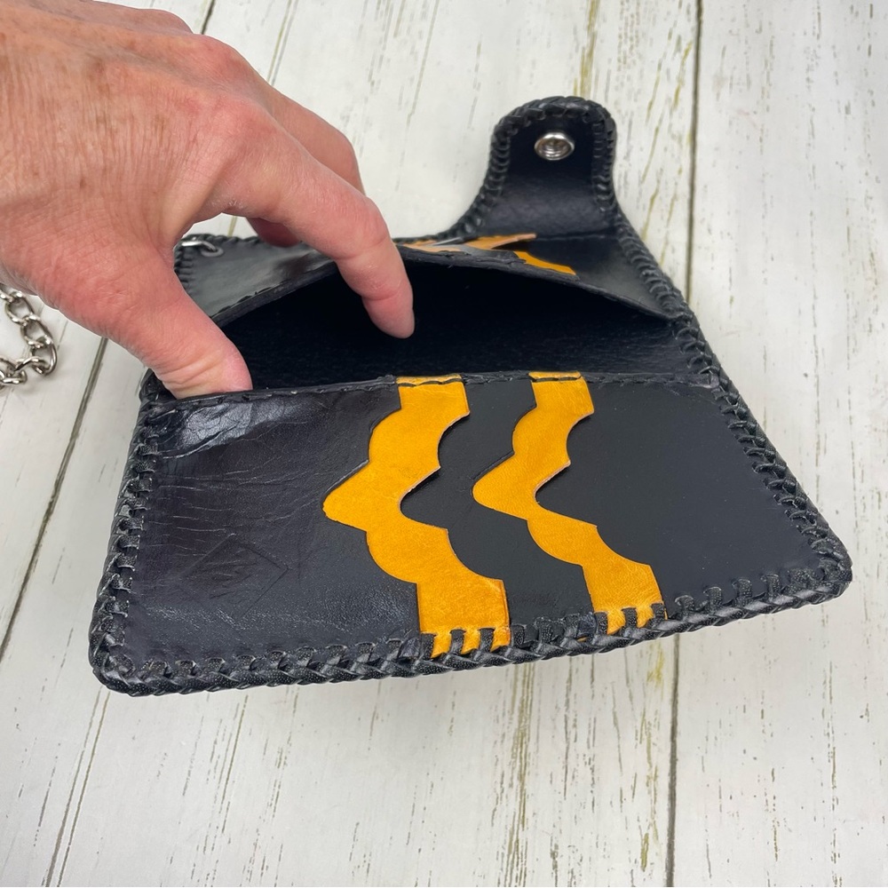 Genuine Leather Custom Biker Wallet - Picture 11 of 14
